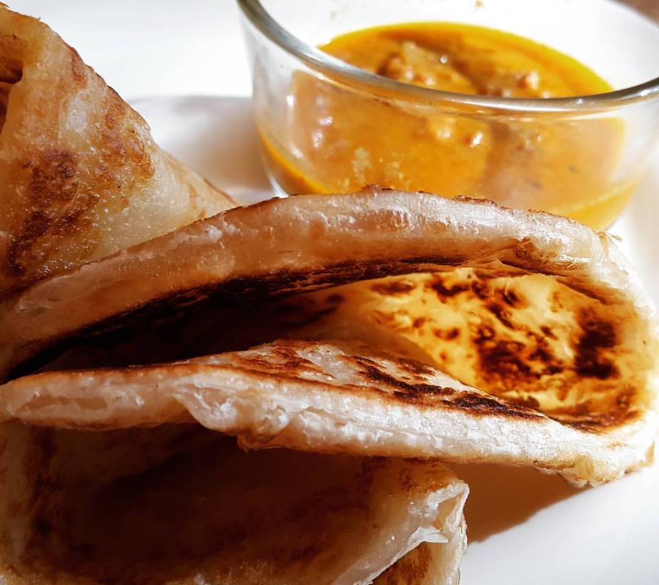 Malaysian Chicken Curry with Indian Roti